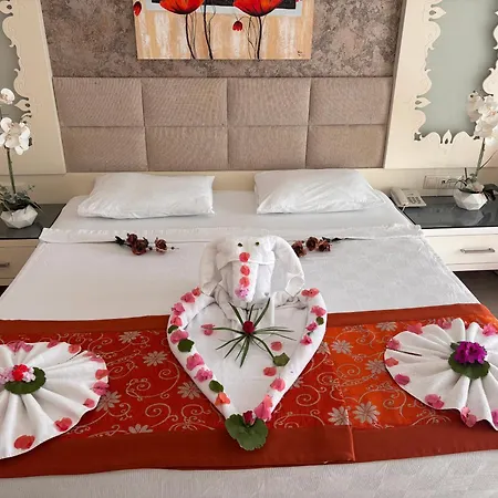 Mir'amor Hotel