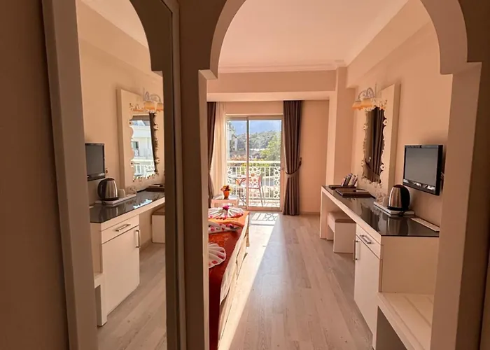 Hotell Mir'amor Kemer